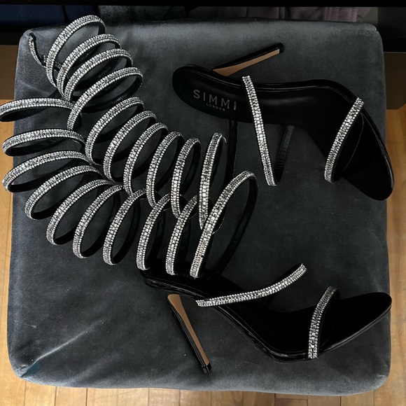 $100 Simmi thigh high heels size 9 BRAND NEW - Picture 2 of 6